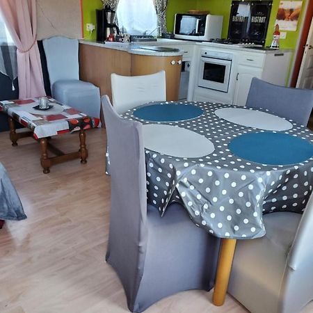 Mobil Home Chez L Habitants 생장드몽 외부 사진