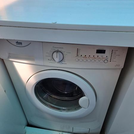 Mobil Home Chez L Habitants 생장드몽 외부 사진