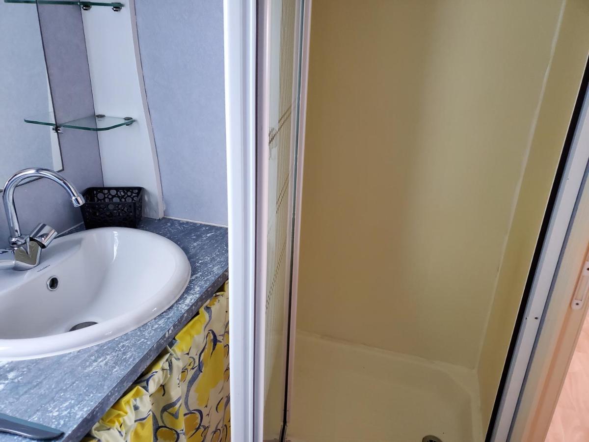 Mobil Home Chez L Habitants 생장드몽 외부 사진
