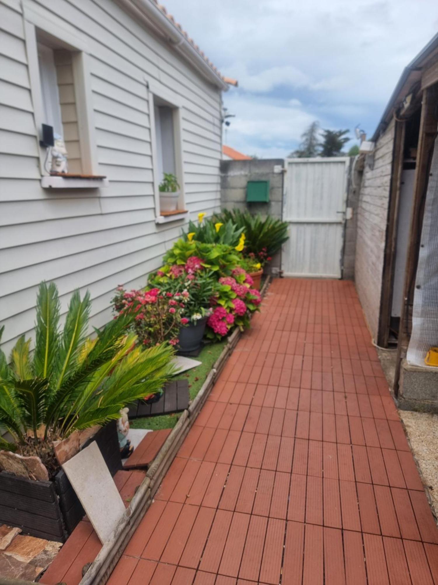 Mobil Home Chez L Habitants 생장드몽 외부 사진